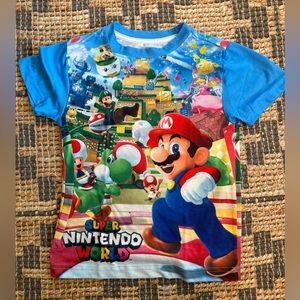Super Nintendo World all over print Mario  T-Shirt. Official parks merch kids XS